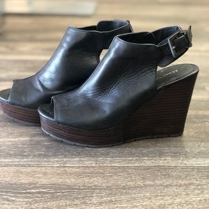 Keneth cole wedges